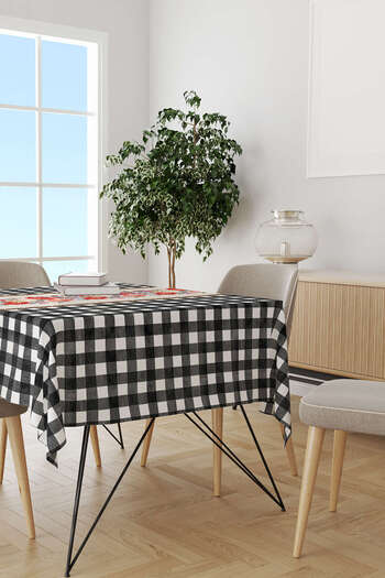 Cango Home Black and White Checkered Flower Patterned Digital Printed Tablecloth Cgh1092-ms