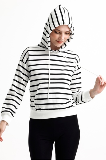 MD trend Women's Striped Hooded Kangaroo Pocket Basic Crop Sweatshirt