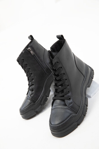 SOHO Women's Black Boots - 19916 Model Bootie