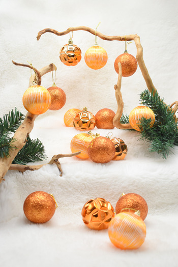 Waldern Premium Collection 24 Pieces Luxury Orange Christmas Ornament Set 6 cm