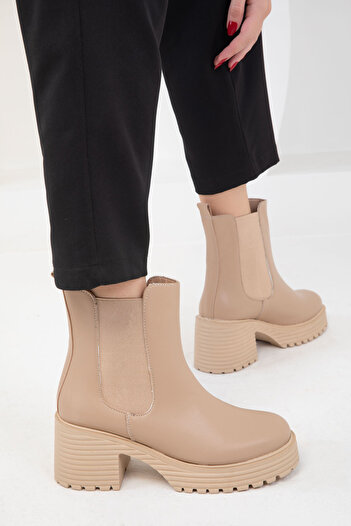 SOHO Nude Women's Boots & Booties 18486