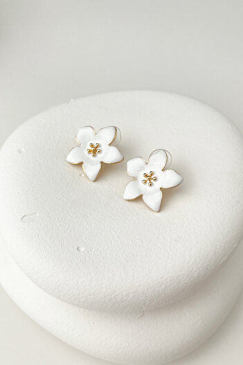 Modex Enamel Metal Lily Earrings (Size: 2.5cm)