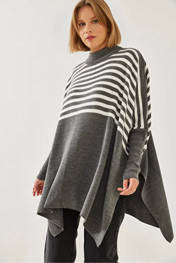 Bianco Lucci Women's Striped Knitwear Poncho 10244 60351215