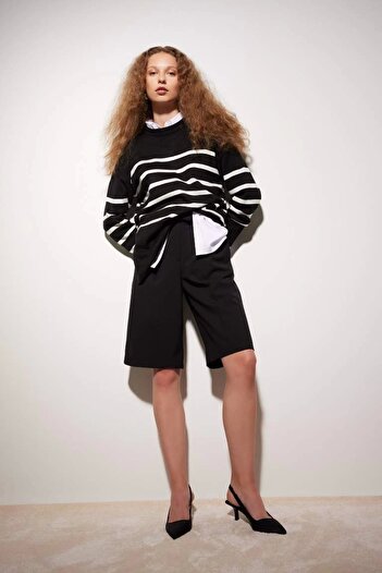 DeFacto S7517 Relax Fit Soft Textured Striped Crew Neck Pullover Tunic