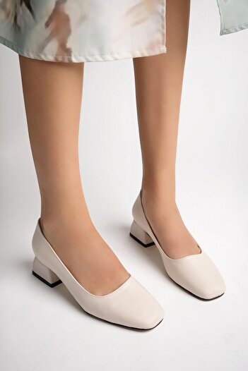MUGGO Square Toe Lilith Guaranteed Short Heeled Women's Shoes