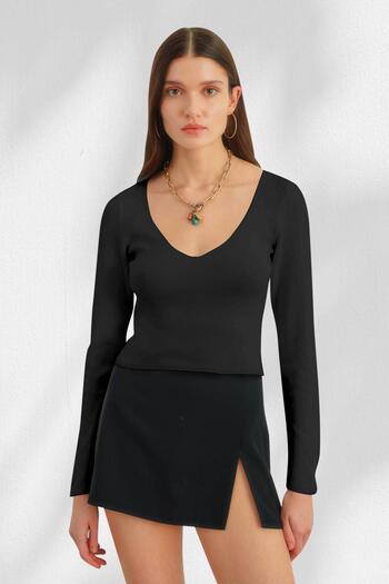 TENA MODA Women's Black V-Neck Long Sleeve Crop Sweater