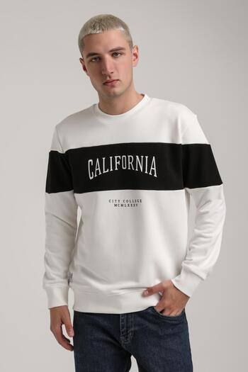NEW WORLD POLO Crew Neck Ecru Slim Fit Sweatshirt 24Fwm60203
