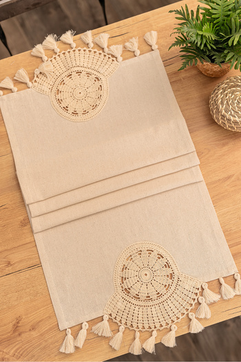 Buldan CSN Tekstil Fan Laciness Tassel Runner