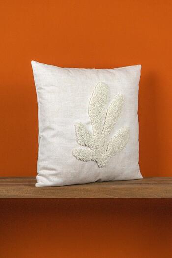 Cango Home Cream White Leaf Patterned Punch Throw Pillow CGH1365