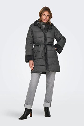 ONLY 15322452   Onlcuba Faux Fur Puffer Coat Cc Otw Women's Velvet Fur Coat