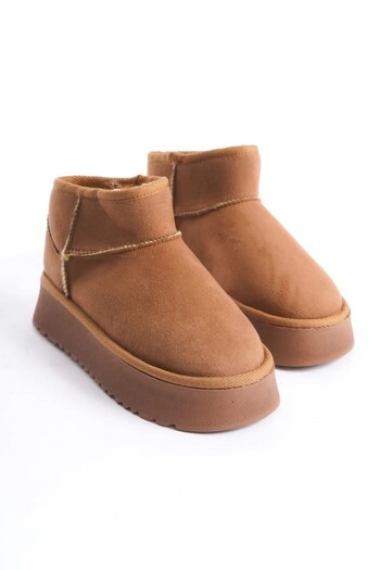 CRAFT MODA Women's Short Boots with Fur Inside - Bootie