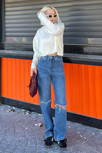 Madmext Krem Bisiklet Yaka Crop Kadın Kazak MG2166