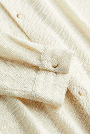 H&M Regular Fit Crochet-look resort shirt