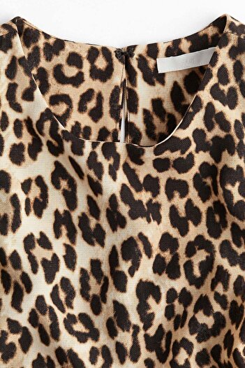 H&M Shoulder-pad dress