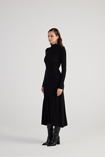 HOLLY LOLLY Rochie neagră Midi Sally Knitwear - Gât țesut, Textura Specială