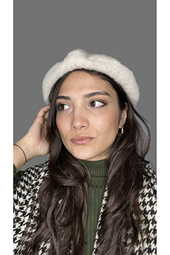 laviyonsa French Painter Beret & Hat with Cashmere Beard