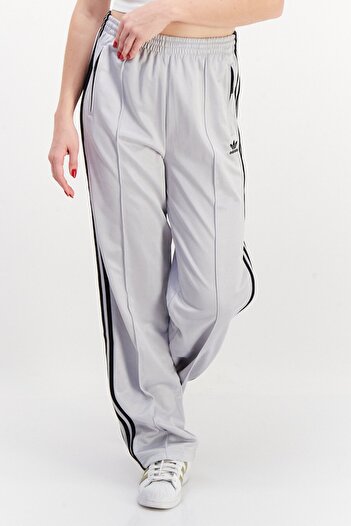 adidas Women Sportswear Fit Training Trouser, Grey/Black