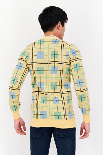 Lyle & Scott Men V-Neck Grid Pattern Cardigan, Yellow Combo