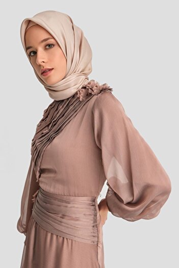 Armine Drapeli Ve Işlemeli Abiye Elbise 24k9914 Bronz
