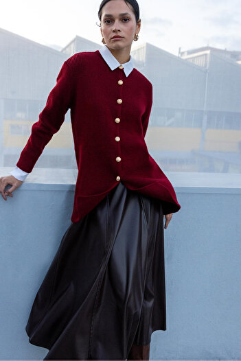 Touché Privé Gold Buttoned Long Cardigan