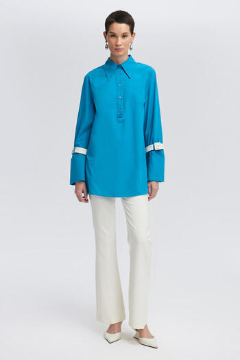Touché Privé Shirt with Wide Cuffs and Buckle Detail