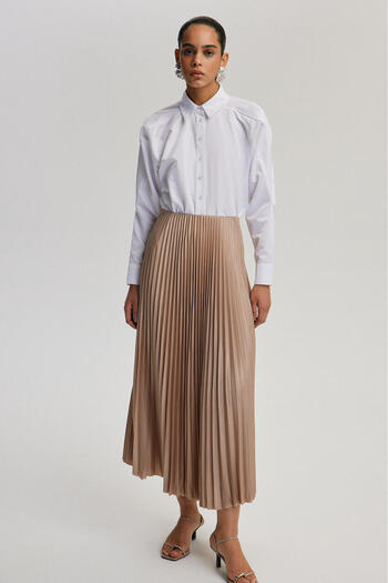 Touché Privé Pleated Skirt