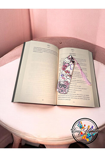 tiny hands Wooden Bookmark 1 Piece Bookmark Pink Cat Hello Kitty Themed Bookmark Book Accessory