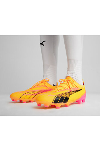 Puma Colorful Ultra Ultimate Fg/Ag Astroturf and Grass Floor Crampons