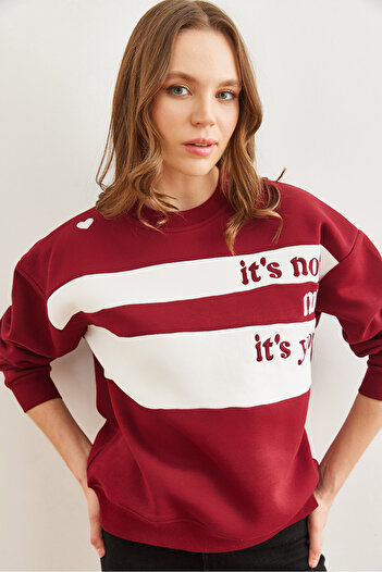 Olalook Burgundy Shoulder Heart Embroidered Women's Sweatshirt - Swt- 19000705