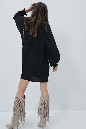 H&M Frilled-collar dress