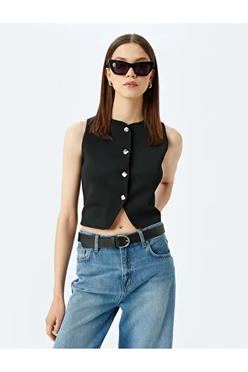 Koton Sleeveless Buttoned Crew Neck Knitwear Vest