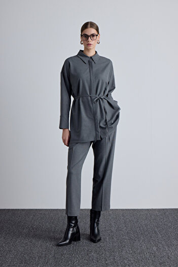 Manuka Gray Classic Cut Pleat Detailed Trousers