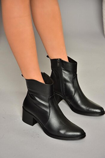 Fox Shoes T654043803 Siyah Hakiki Deri Kadın Bot