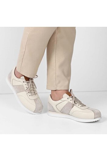 Celal Gültekin Ανδρικό δερμάτινο sneaker με κορδόνια σε μπεζ χρώμα