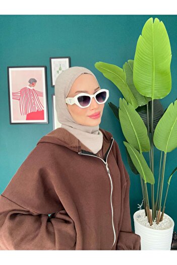 Oxygen Scarfs Plug and Go Knitwear Balaclava Head
