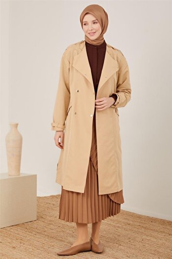 Armine Shiny Snap Fastener Double Breasted Cap 23y7010 Beige