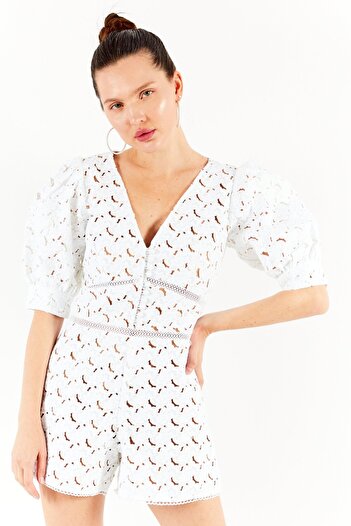 Michael Kors Women V Neck Eyelet Romper, White