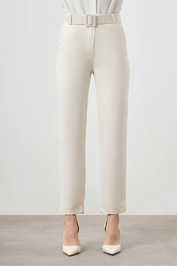 Mizalle Ready-Made Belted Ecru Trousers