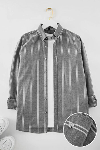 Trendyol Collection Black Pinstripe Slim Fit Shirt - Button Collar TMNSS20GO0092