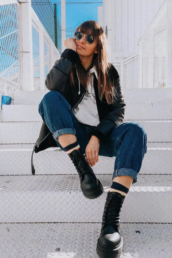 Dr. Martens 25310001 Bota s 8 očky