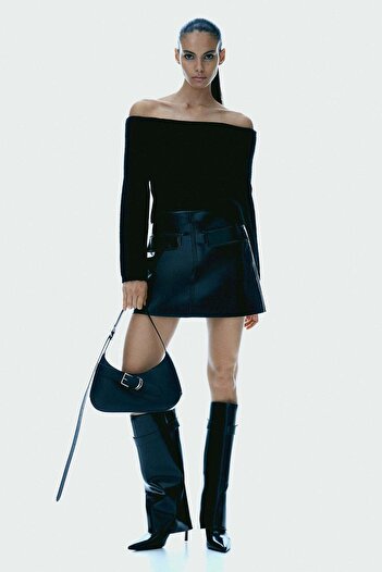 H&M Off-the-shoulder jumper