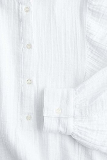 H&M Batwing-sleeved muslin blouse