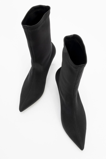 LuviShoes THALIN Μαύρες Stretch μυτερές γυναικείες μπότες με λεπτό τακούνι