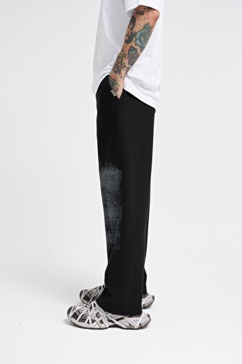 Machinist Men's Distressed Printed Baggy Black Sweatpants