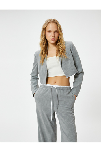 Koton Graue gestreifte Damenjacke 4sak50128uw