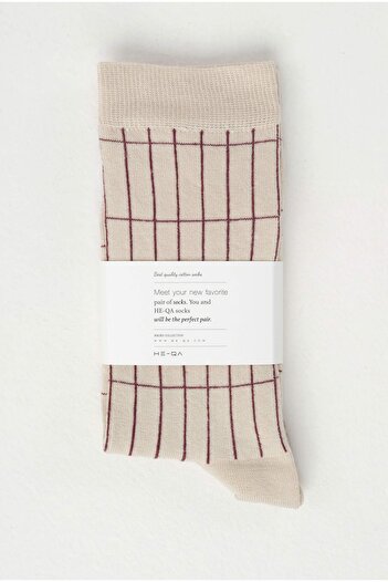 HEQA Grid Pattern Socks Beige-Claret Red
