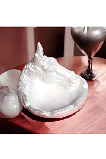 Uğur Böceği Ticaret Decorative Ashtray Object - Horse Head Design