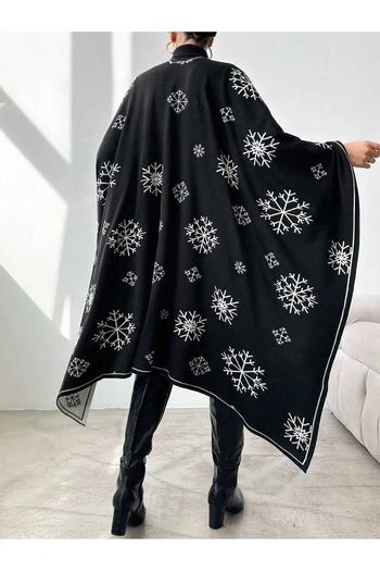 b buhari bykoc Women's Double-Sided Wearable Snow Print Knitwear Shawl Poncho