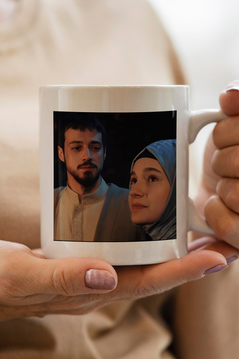 South Steel Red Goncalar Cüneyd Efendi- Zeynep Printed Premium Mug