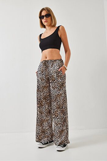 Bianco Lucci Women's Leopard Print Elastic Waist Trousers 60351270